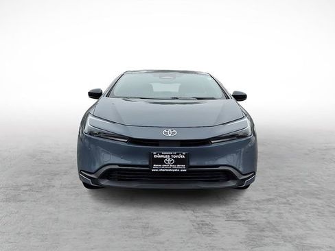 Used 2024 Toyota Prius LE image 2