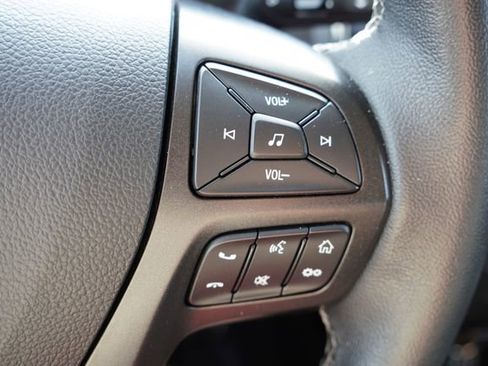 Used 2023 Ford Ranger Lariat w/ Tremor Off-Road Package AWD/4WD image 33