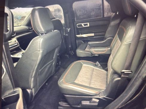 Used 2023 Ford Explorer Timberline image 10