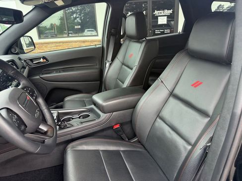 Used 2024 Dodge Durango R/T w/ Tow 'N Go Package AWD/4WD image 3