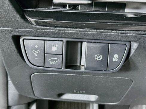 Used 2023 Kia EV6 Wind RWD image 17