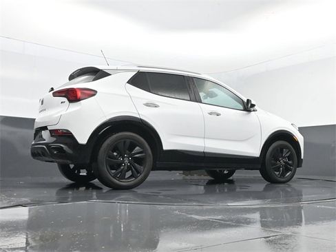 Used 2024 Buick Encore GX Sport Touring image 23