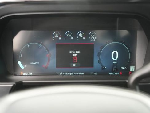 Used 2023 Ford F250 Platinum w/ Tremor Off-Road Package image 25