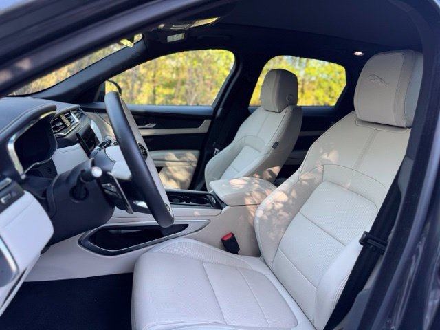 New 2026 Jaguar F-PACE R-Dynamic S AWD/4WD image 10