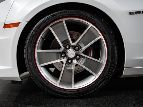 Used 2010 Chevrolet Camaro SS w/ RS Package RWD image 13