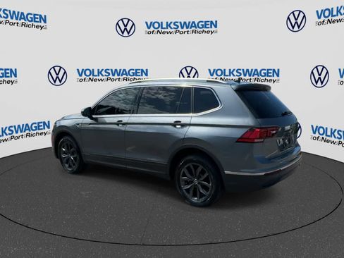 Used 2023 Volkswagen Tiguan SE FWD image 6