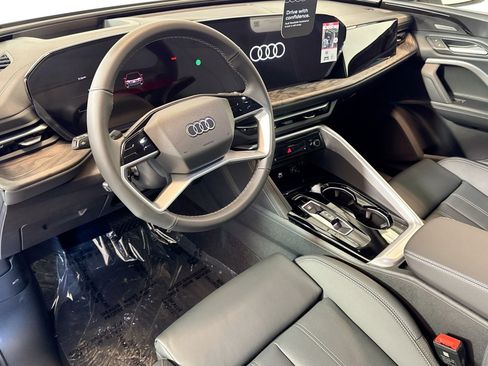 New 2025 Audi Q5 Premium Plus image 9