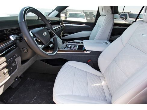 New 2026 Cadillac Escalade Platinum Sport w/ LPO, ONYX Package AWD/4WD image 6