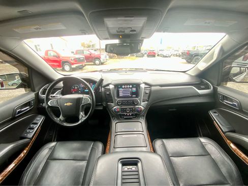 Used 2020 Chevrolet Tahoe Premier w/ 6.2L Performance Package image 40