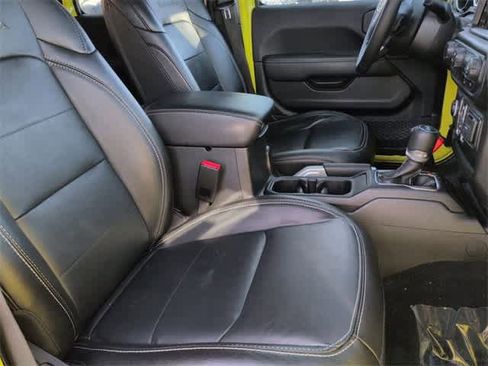 Used 2023 Jeep Wrangler Sahara w/ Cold Weather Group image 23