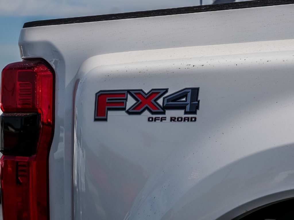 Used 2026 Ford F450 Platinum AWD/4WD image 12
