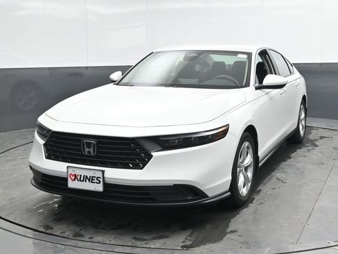 Used 2024 Honda Accord LX image 5