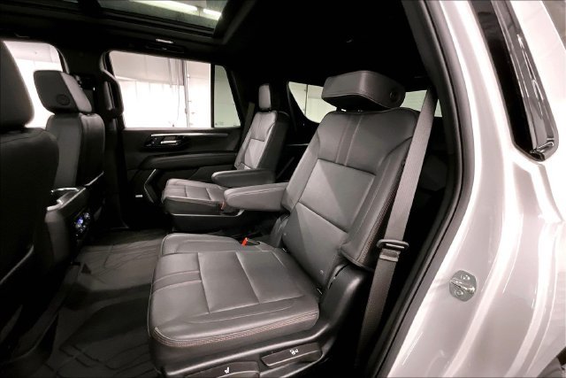 Used 2025 Chevrolet Tahoe RST w/ Comfort Package AWD/4WD image 26