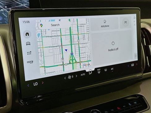 New 2026 Ford Expedition Active image 17