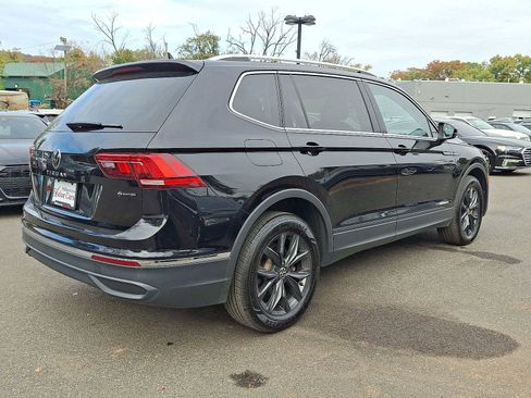 Used 2024 Volkswagen Tiguan SE image 23