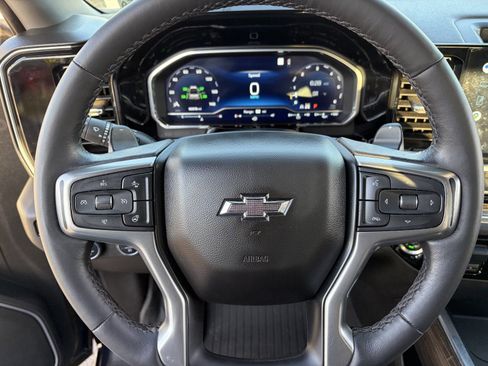 Used 2022 Chevrolet Silverado 1500 RST w/ Z71 Off-Road Package AWD/4WD image 24