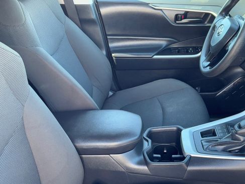 Used 2024 Toyota RAV4 LE image 10