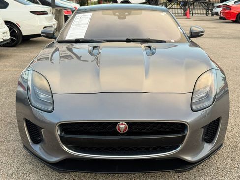 Used 2020 Jaguar F-TYPE Coupe RWD image 2