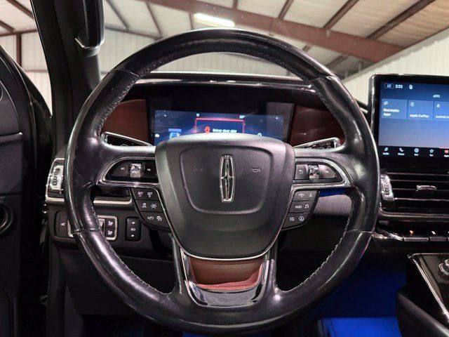 Used 2022 Lincoln Navigator Reserve AWD/4WD image 31