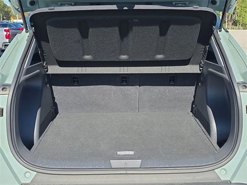 Used 2024 Hyundai Kona SEL image 9