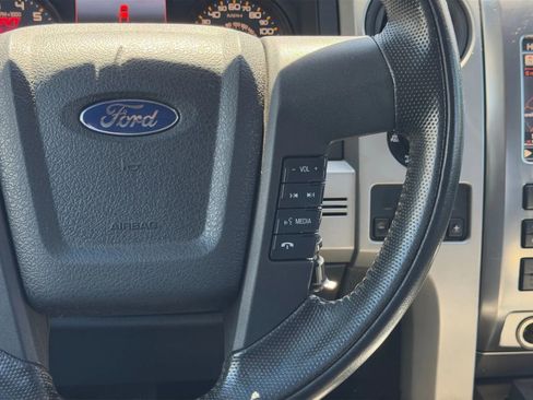 Used 2012 Ford F150 Raptor w/ Raptor Luxury Pkg image 23
