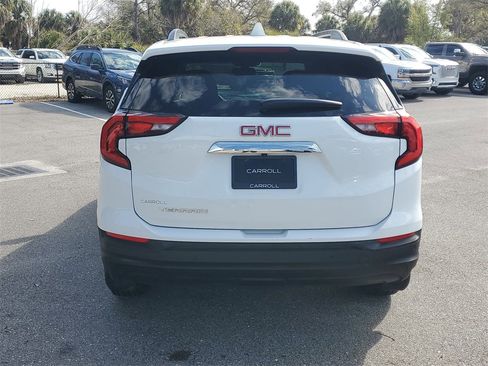 Used 2018 GMC Terrain SLE w/ Driver Convenience Package image 5