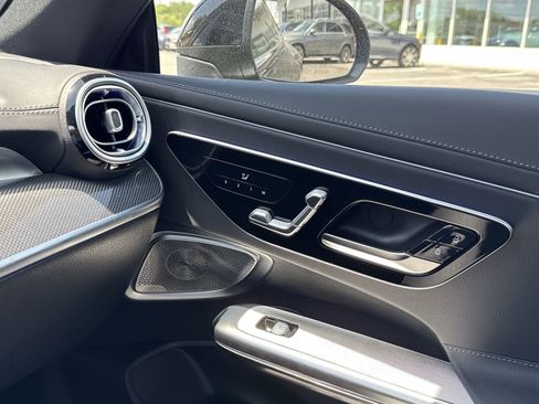 New 2026 Mercedes-Benz CLE 300 4MATIC Coupe image 32