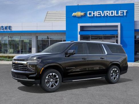 New 2026 Chevrolet Suburban LT w/ Comfort Package RWD image 26