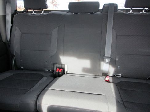 Certified 2022 Chevrolet Silverado 2500 LT w/ Convenience Package image 23