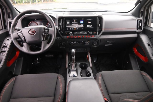 Certified 2025 Nissan Frontier PRO-4X w/ Pro Convenience Package AWD/4WD image 24