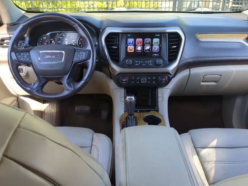 Used 2017 GMC Acadia Denali w/ Technology Package image 15