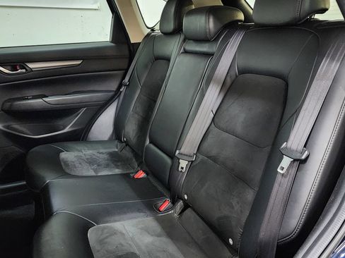 Used 2018 MAZDA CX-5 Touring w/ Preferred Equipment Package image 18