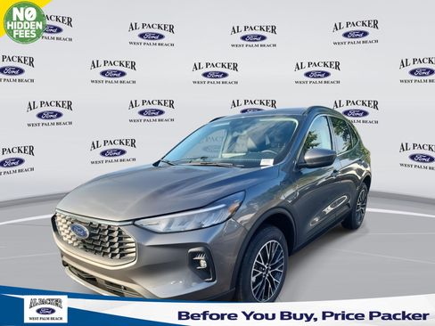 New 2026 Ford Escape SE image 1