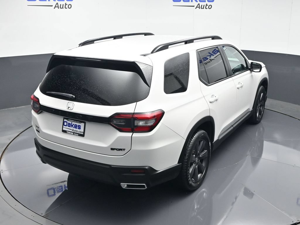 Used 2025 Honda Pilot Sport image 50