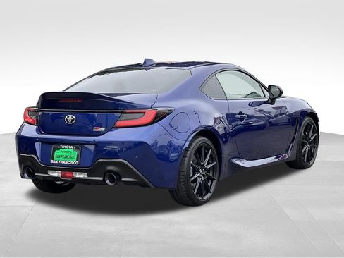 Certified 2025 Toyota GR86 Premium w/ ALL Weather Mat Package (TMS) RWD image 5