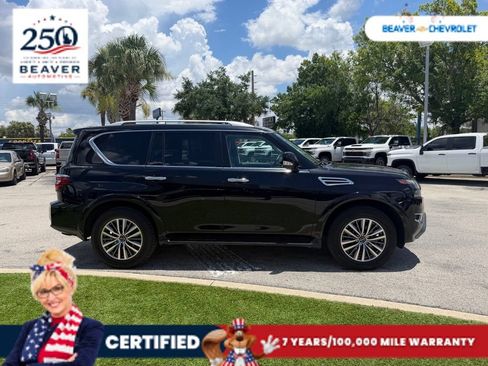 Used 2024 Nissan Armada SL w/ Captain's Chairs Package AWD/4WD image 3
