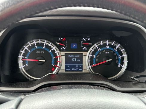 Used 2018 Toyota 4Runner SR5 RWD image 14