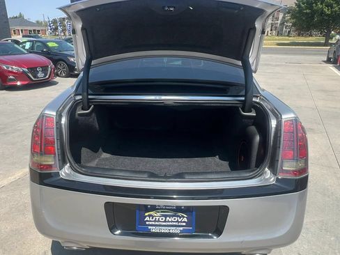 Used 2014 Chrysler 300 S AWD/4WD image 13