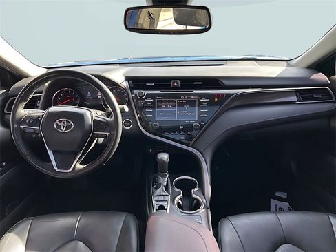 Used 2019 Toyota Camry XSE w/ Carpet Mat Package image 18