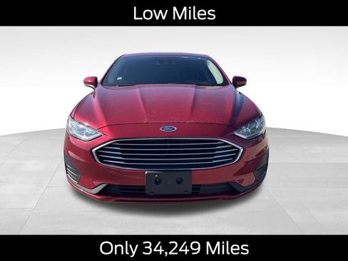 Used 2020 Ford Fusion SE FWD image 2