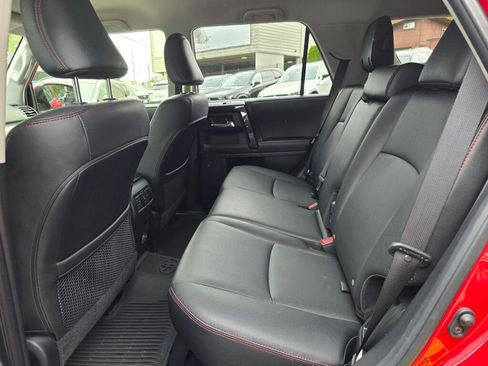 Used 2024 Toyota 4Runner TRD Off-Road Premium w/ Off Road Premium Plus Package AWD/4WD image 17