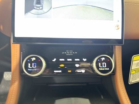 New 2026 Jaguar F-PACE R-Dynamic S AWD/4WD image 28