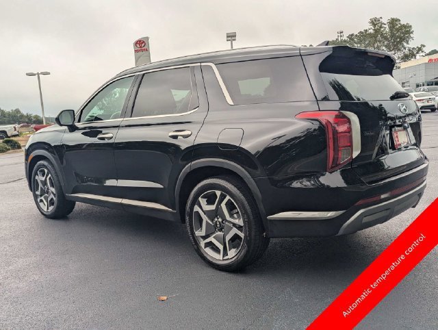 Used 2025 Hyundai Palisade Limited FWD image 4