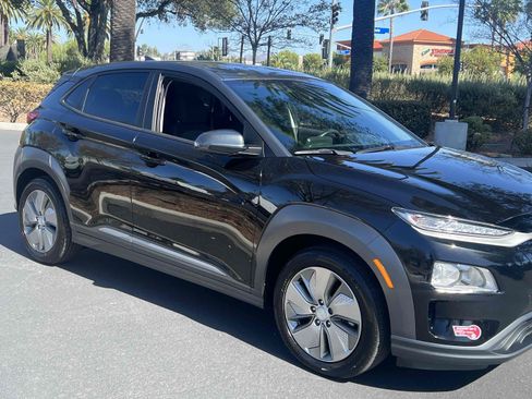 Used 2021 Hyundai Kona SEL w/ Cargo Package FWD image 47