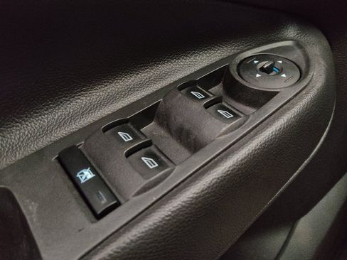 Used 2015 Ford Escape S image 27