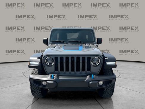 Used 2023 Jeep Wrangler Unlimited Rubicon 4xe w/ Cold Weather Group AWD/4WD image 8