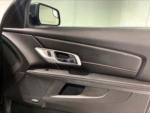 Used 2014 GMC Terrain SLT w/ Cargo Package image 22