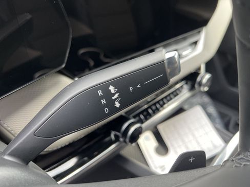 New 2026 Chevrolet Equinox LT image 25