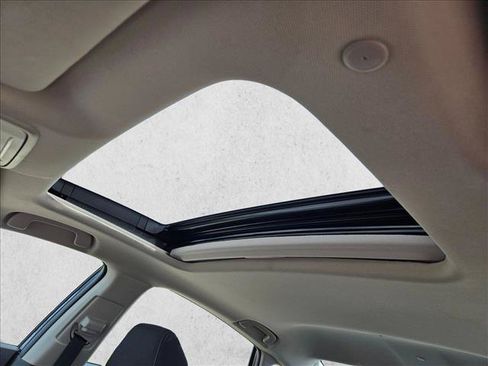 Used 2024 Honda Accord EX image 15