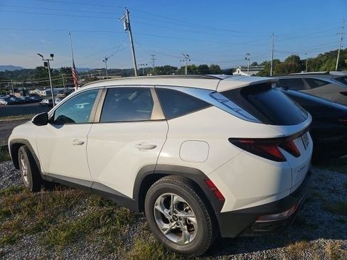 Used 2024 Hyundai Tucson SEL FWD image 4